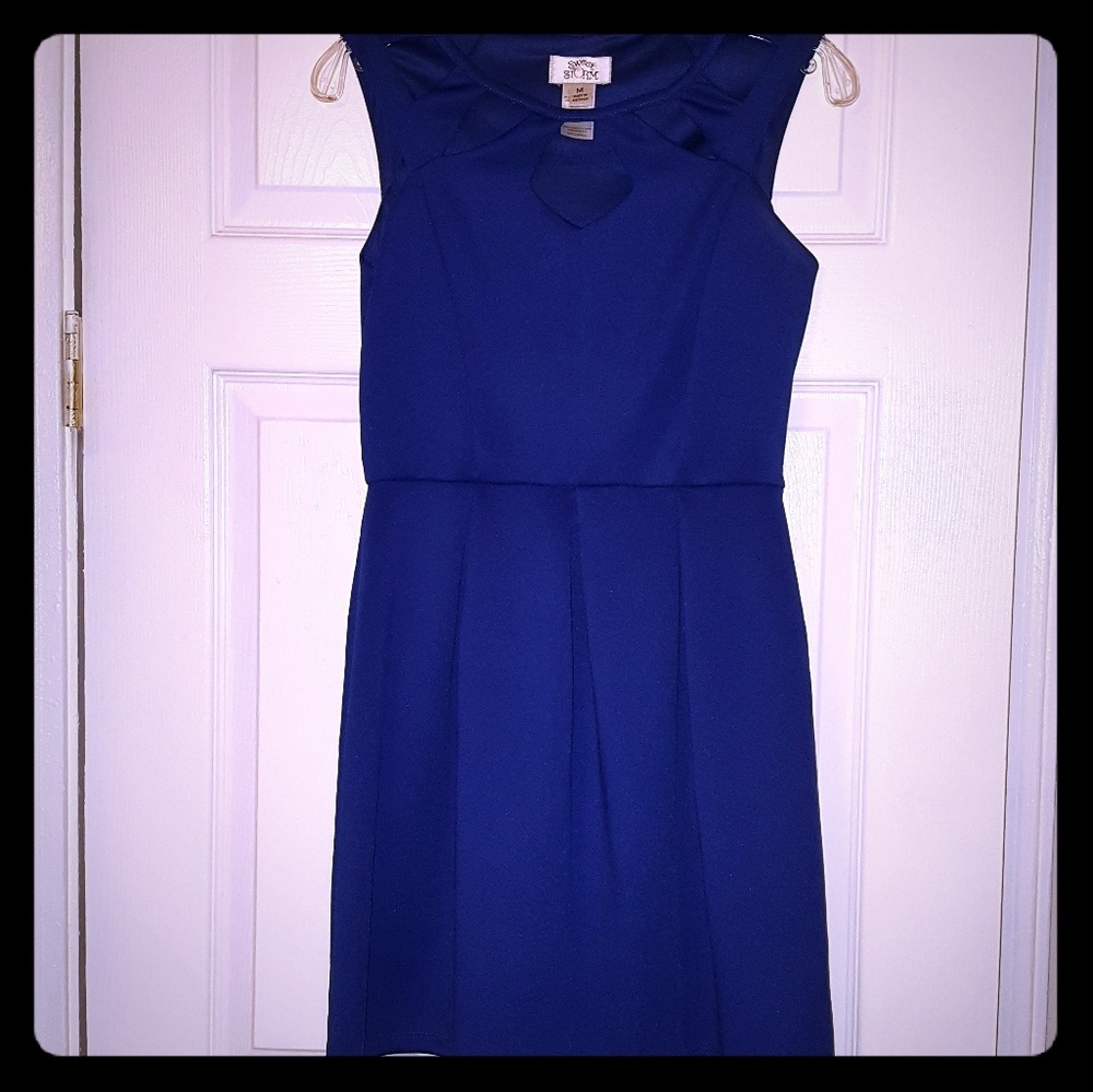 Blue dress